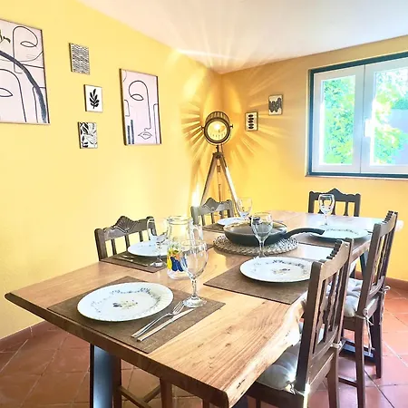 Casa Do Candeeiro * Όμπιδος